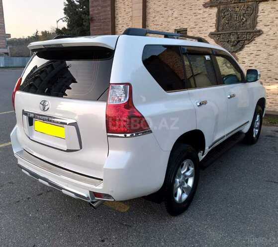 Toyota Prado 2011, 179,000 km - 2.7 l - Bakı