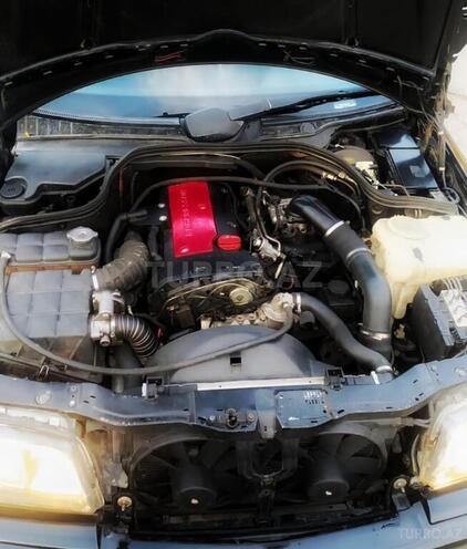 Mercedes C 230 1999, 377,000 km - 2.3 l - Bakı