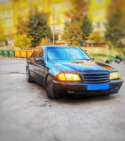 Mercedes C 230 1999, 377,000 km - 2.3 l - Bakı