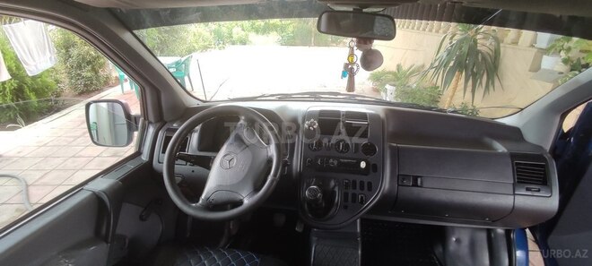 Mercedes Vito 2001, 256,000 km - 2.2 l - Biləsuvar