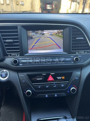 Hyundai Elantra 2017, 96,561 km - 1.6 l - Bakı