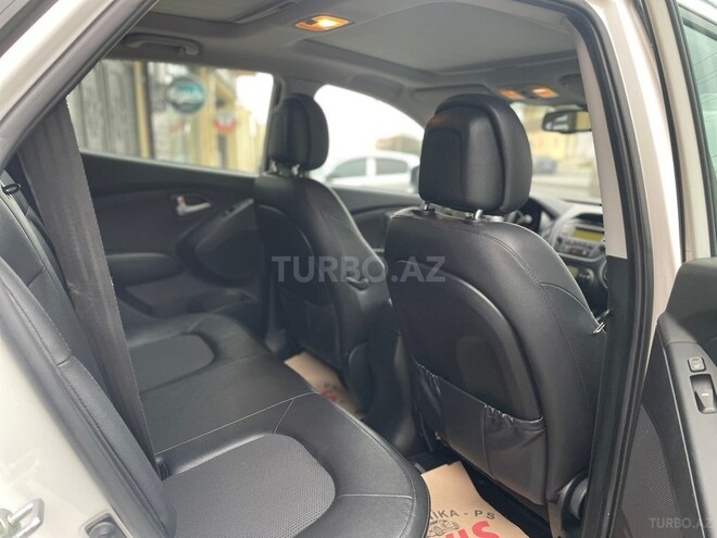Hyundai ix35 2013, 88,000 km - 2.0 l - Bakı