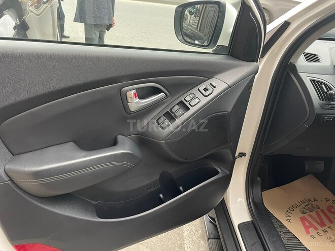 Hyundai ix35 2013, 88,000 km - 2.0 l - Bakı