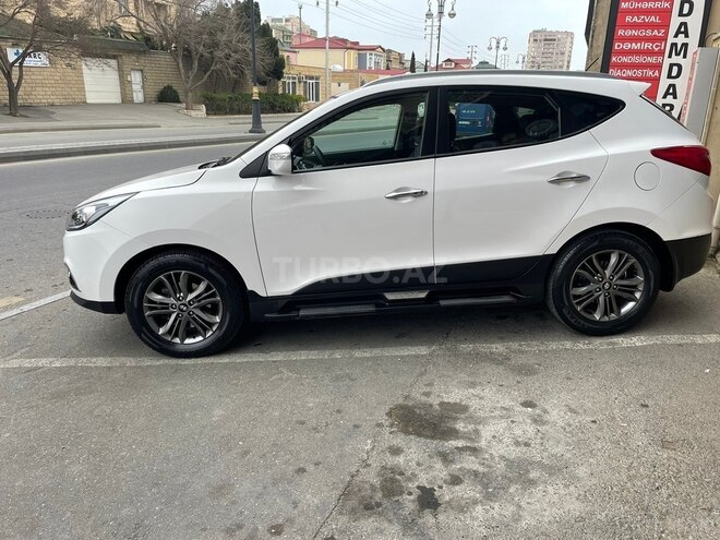 Hyundai ix35 2013, 88,000 km - 2.0 l - Bakı