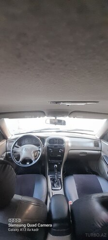 Hyundai Sonata 2000, 186,136 km - 2.0 l - Salyan