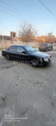 Hyundai Sonata 2000, 186,136 km - 2.0 l - Salyan