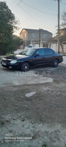 Hyundai Sonata 2000, 186,136 km - 2.0 l - Salyan