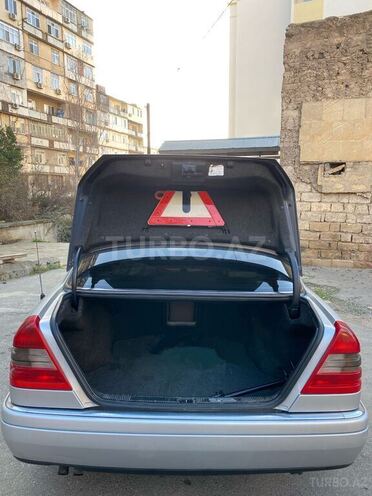 Mercedes C 220 1994, 380,000 km - 2.2 l - Bakı