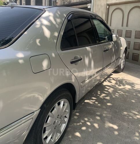 Mercedes E 290 1997, 650,000 km - 2.9 l - Zaqatala