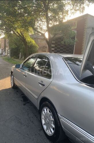 Mercedes E 290 1997, 650,000 km - 2.9 l - Zaqatala