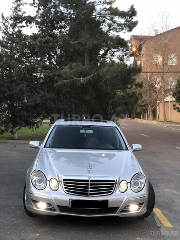 Mercedes E 220 2006, 267,000 km - 2.2 л - Bakı