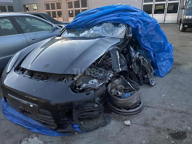 Porsche Panamera Turbo S 2014, 29,000 km - 4.8 l - Bakı