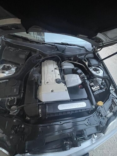 Mercedes C 200 2001, 271,000 km - 2.0 l - Bakı