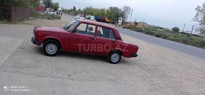 LADA (VAZ) 2105 1982, 200,000 km - 1.3 l - Salyan