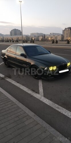 BMW 525 2001, 241,952 km - 2.5 л - Bakı