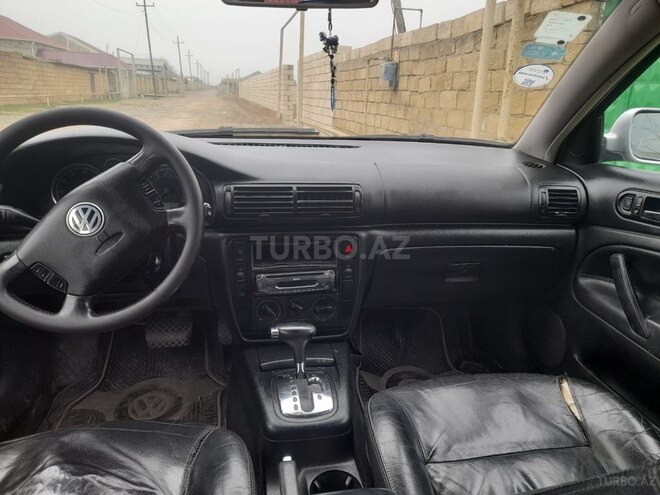 Volkswagen Passat 2002, 180,000 km - 1.8 л - Bakı