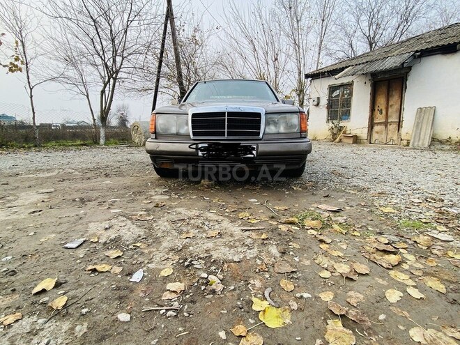 Mercedes E 230 1991, 56,665 km - 2.3 l - Bakı