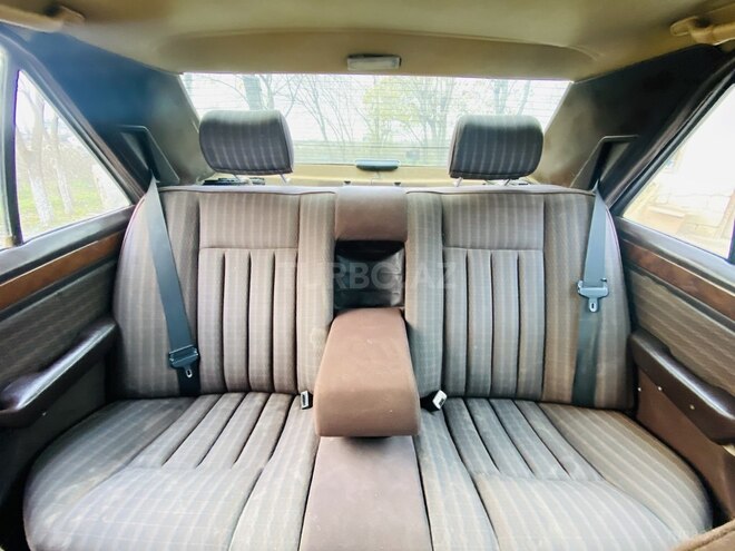 Mercedes E 230 1991, 56,665 km - 2.3 l - Bakı