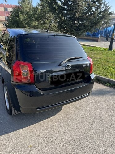 Toyota Corolla 2005, 175,000 km - 1.4 l - Bakı