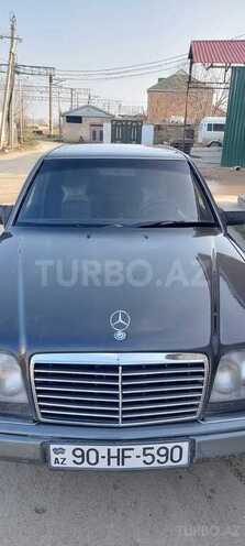 Mercedes E 220 1994, 530,708 km - 2.2 l - Bakı