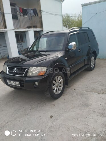 Mitsubishi Pajero 2004, 275,000 km - 3.0 l - Bakı