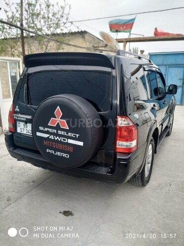 Mitsubishi Pajero 2004, 275,000 km - 3.0 l - Bakı