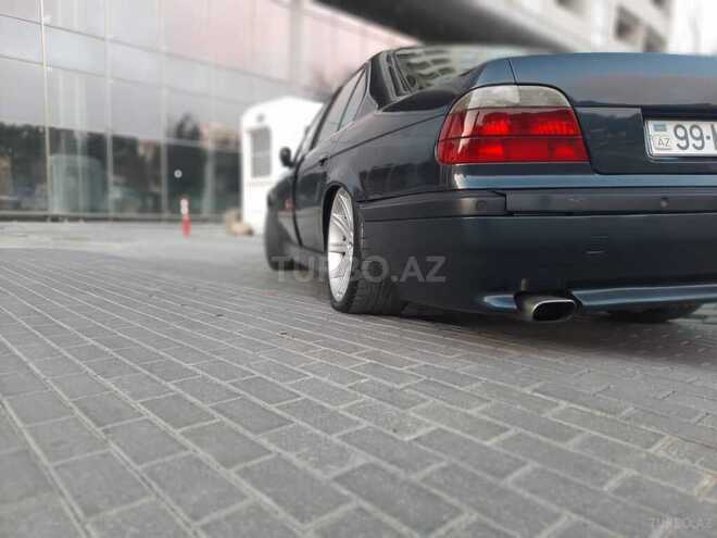 BMW 728 1998, 272,321 km - 2.8 l - Bakı
