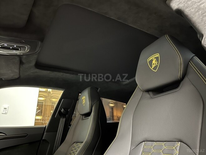 Lamborghini Urus 2022, 2,605 km - 4.0 l - Bakı