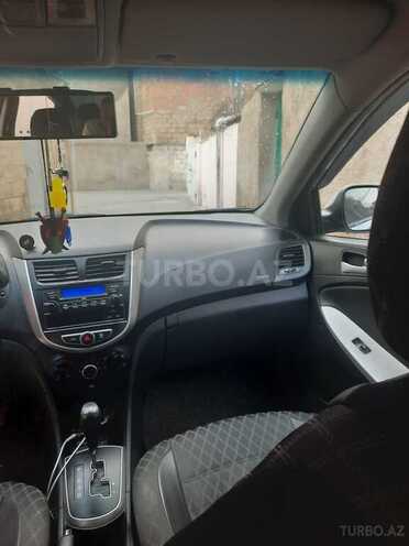 Hyundai Accent 2011, 115,230 km - 1.6 l - Bakı