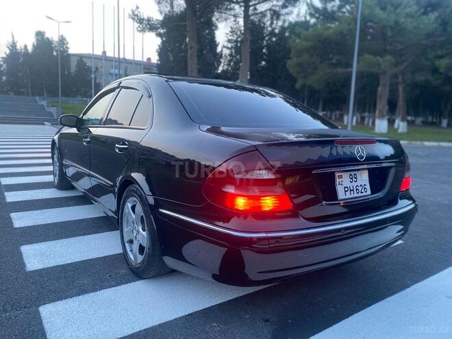 Mercedes E 220 2002, 293,000 km - 2.2 л - Sumqayıt
