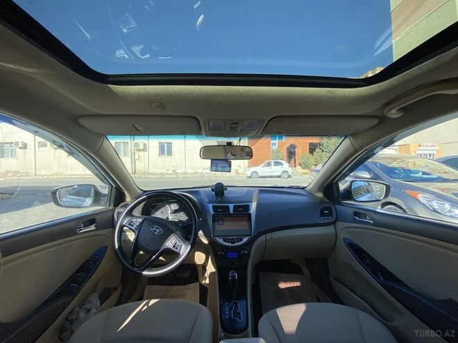 Hyundai Accent 2011, 278,000 km - 1.6 л - Bakı