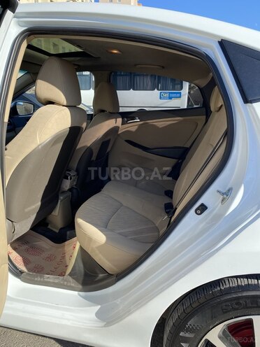 Hyundai Accent 2011, 278,000 km - 1.6 л - Bakı