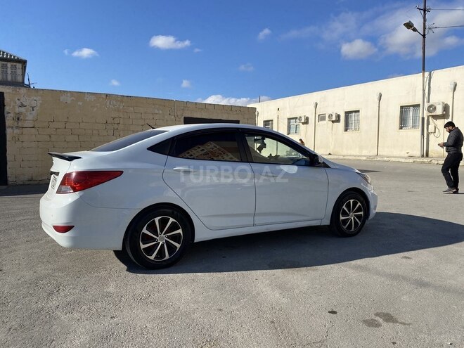 Hyundai Accent 2011, 278,000 km - 1.6 л - Bakı