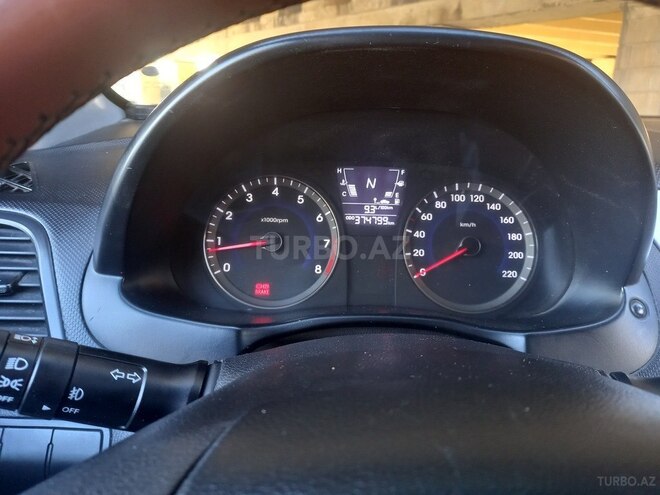 Hyundai Accent 2011, 374,600 km - 1.4 л - Bakı