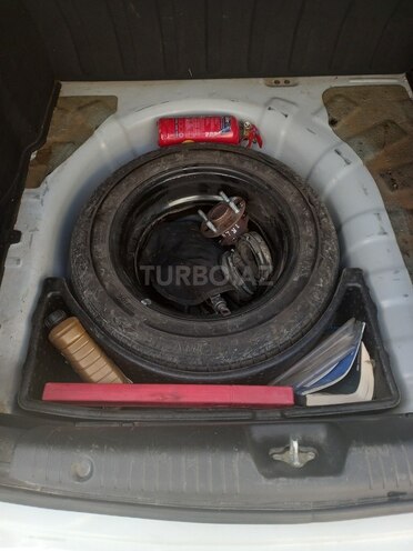Hyundai Accent 2011, 374,600 km - 1.4 л - Bakı
