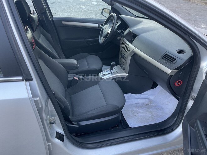 Opel Astra 2007, 166,000 km - 1.9 l - Bakı