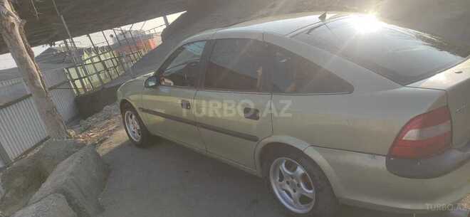 Opel Vectra 1996, 634,888 km - 1.8 л - Bakı