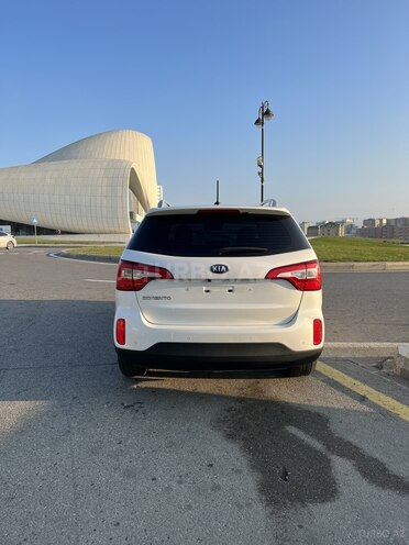 Kia Sorento 2014, 215,298 km - 2.0 l - Bakı