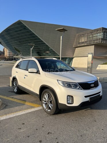 Kia Sorento 2014, 215,298 km - 2.0 l - Bakı