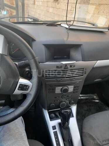 Opel Astra 2005, 197,000 km - 1.8 л - Bakı