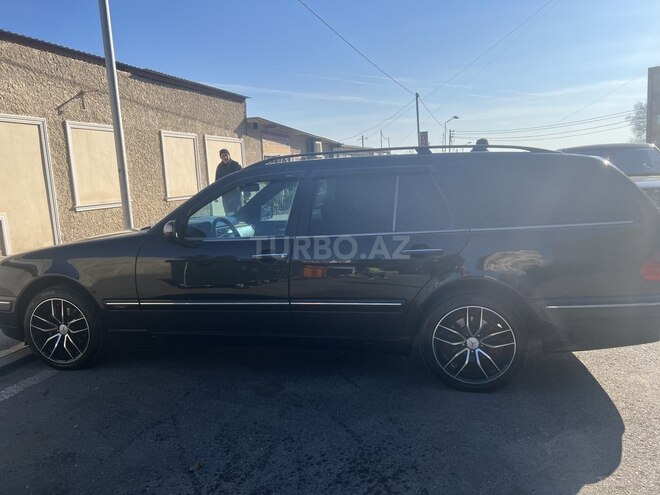 Mercedes E 240 2000, 302,000 km - 2.4 l - Bakı