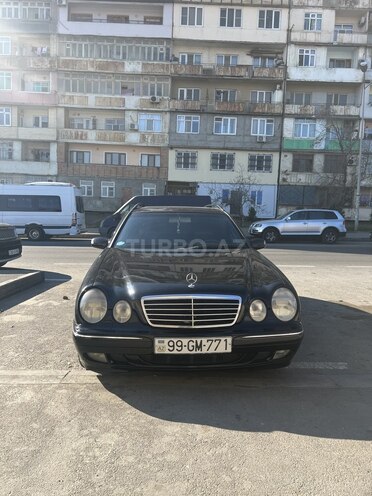 Mercedes E 240 2000, 302,000 km - 2.4 l - Bakı