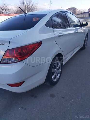 Hyundai Accent 2014, 145,600 km - 1.6 л - Bakı