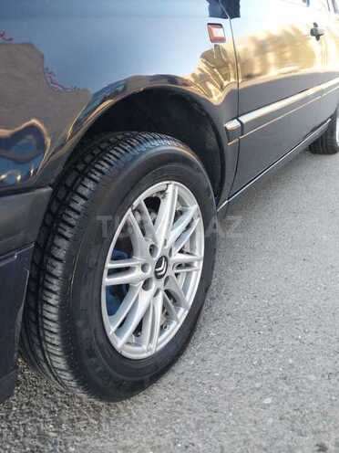Volkswagen Golf 1995, 546,630 km - 2.0 l - Gəncə