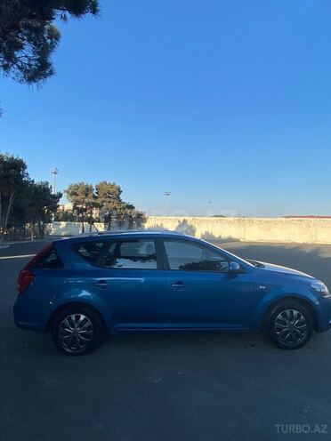 Kia Ceed 2010, 210,000 km - 1.4 l - Bakı