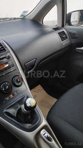 Toyota Auris 2008, 272,000 km - 1.4 л - Bakı
