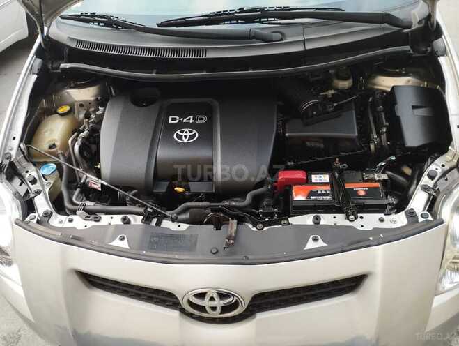Toyota Auris 2008, 272,000 km - 1.4 л - Bakı