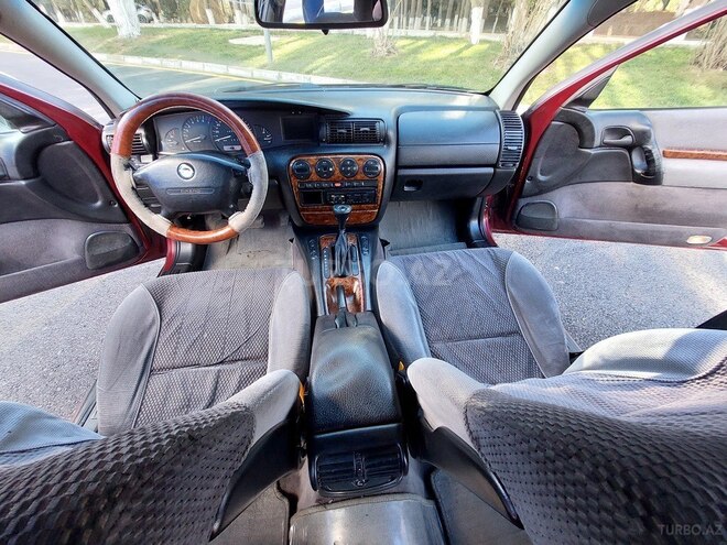 Opel Omega 1998, 588,074 km - 2.0 л - Sumqayıt