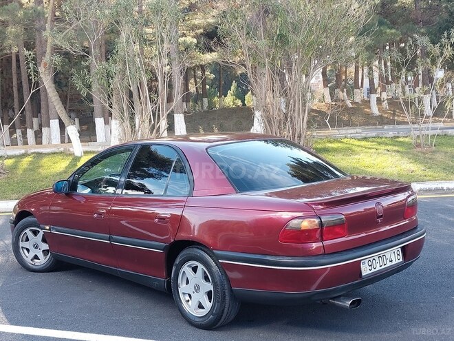 Opel Omega 1998, 588,074 km - 2.0 л - Sumqayıt