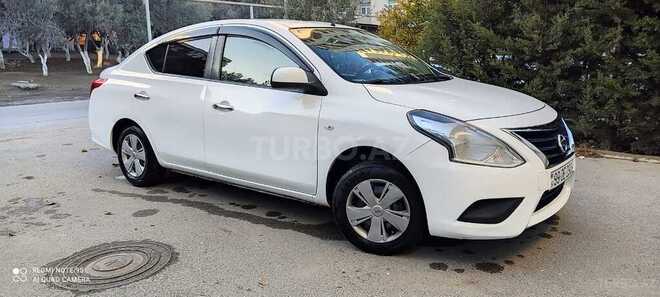 Nissan Sunny 2015, 240,000 km - 1.2 l - Bakı